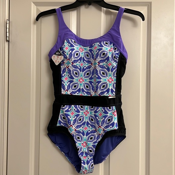 Zeroxposur ladies one piece swimsuit - Picture 1 of 8